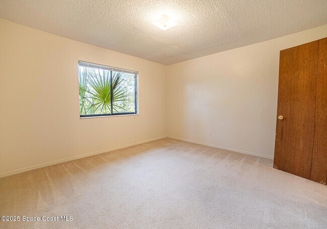 Building Photo - 5612 Sisson Rd