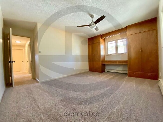 Building Photo - 47 Cornell Dr