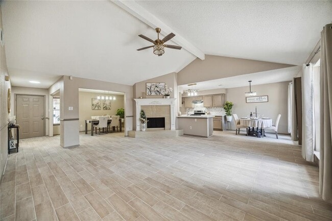 Building Photo - 11202 Bayou Pl Dr