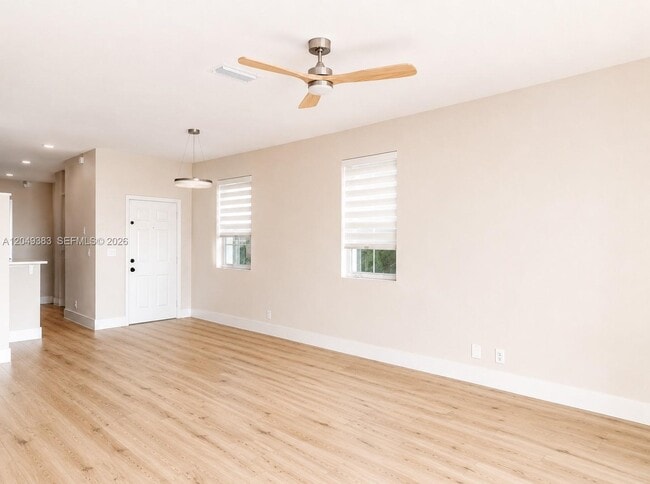 Building Photo - 1820 Salerno Cir
