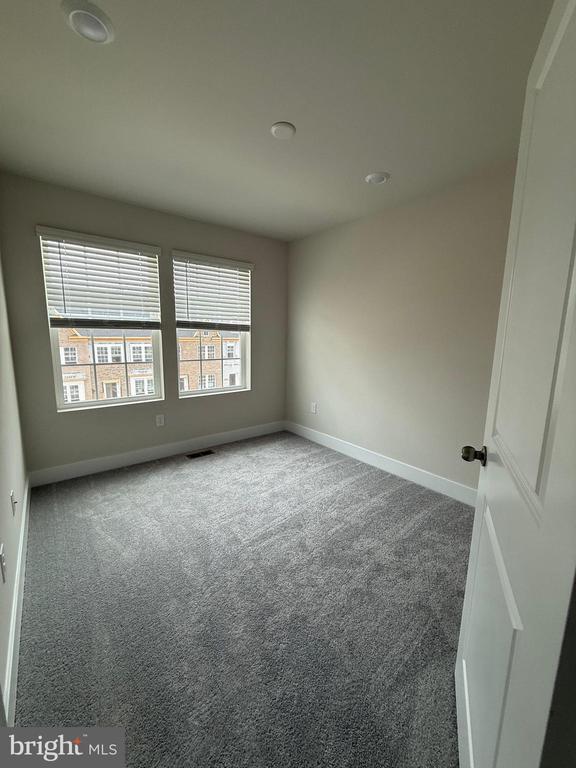 Building Photo - 2275 Marcy Dr