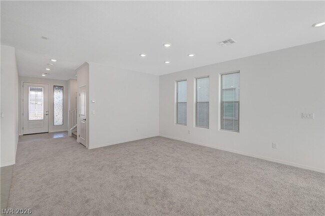 Building Photo - 677 Soaring Wings Ave