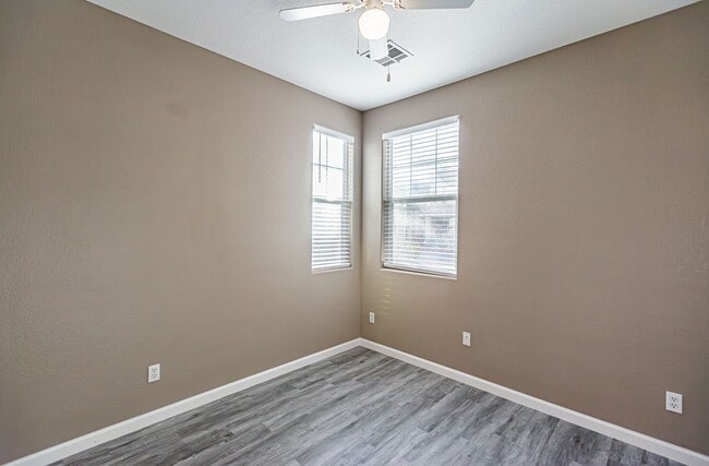 Building Photo - One Story Home with Solar