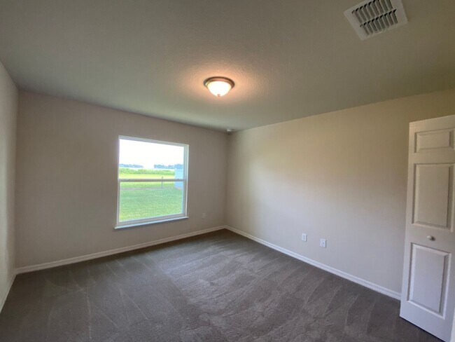 Building Photo - 5272 SW 129th Pl