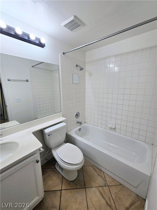 Building Photo - 2321 Blackberry Valley Way