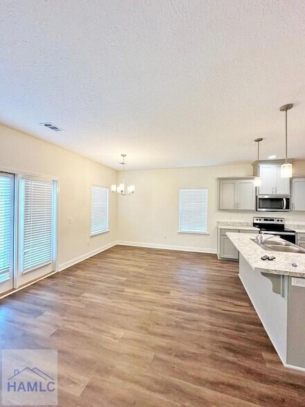 Building Photo - 158 Stout Ln