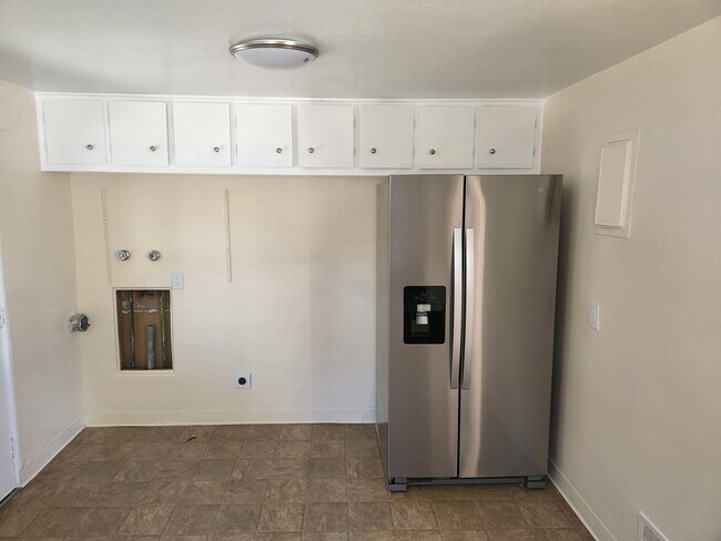 Building Photo - 8779 W 63rd Pl