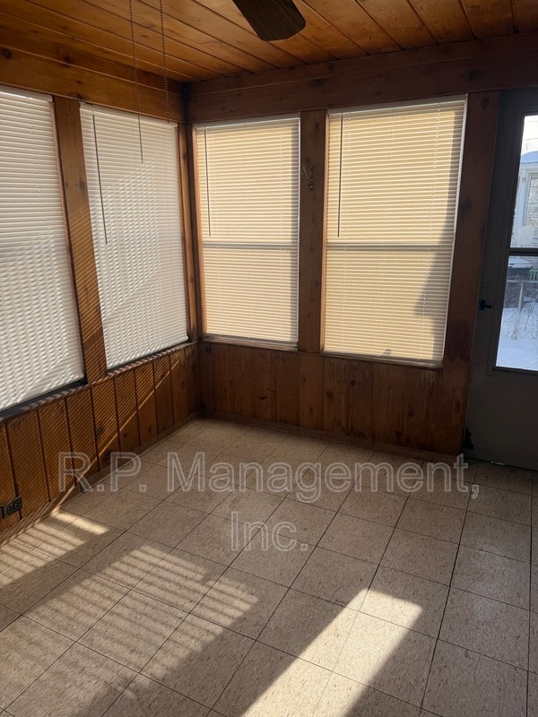 Building Photo - 3415 41st Ave S