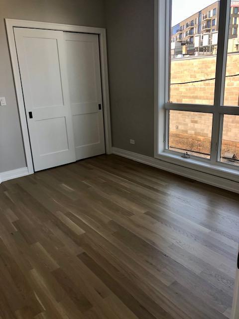 Building Photo - 1 bedroom in Chicago IL 60657