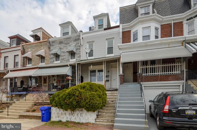 Primary Photo - 1047 N 12th St