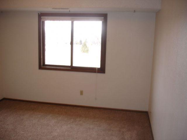 Building Photo - 2 bedroom in Billings MT 59105