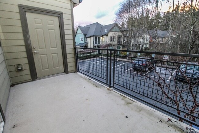 Building Photo - 19102 20th Dr SE