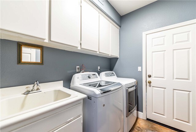 Building Photo - 6342 Paseo Descanso