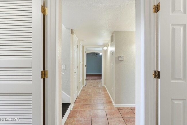 Building Photo - 7536 Le Conte Dr