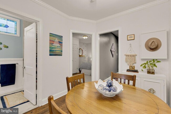 Building Photo - 2650 39th St NW