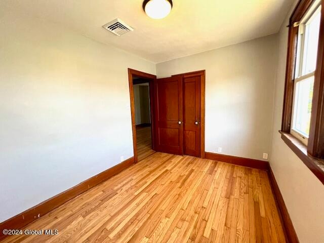 Building Photo - 40 Mathias Ave