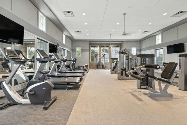 Building Photo - AZURE AT HACIENDA LAKES - 2 bedroom spacio...