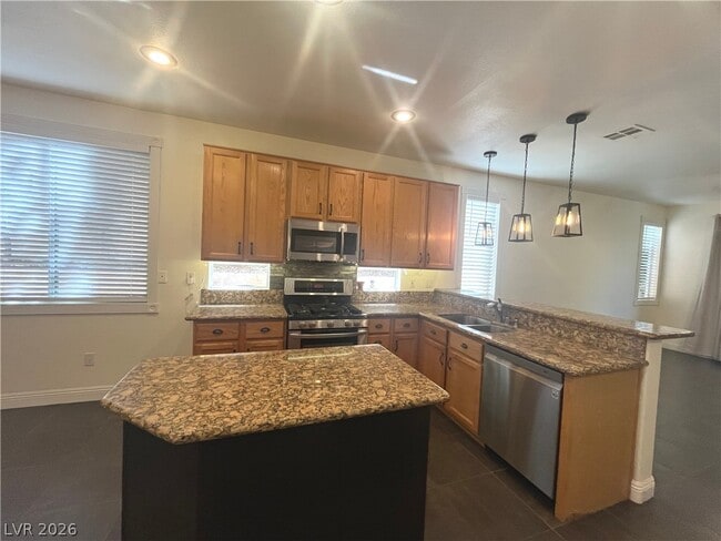 Building Photo - 1809 Snow Spring Ln