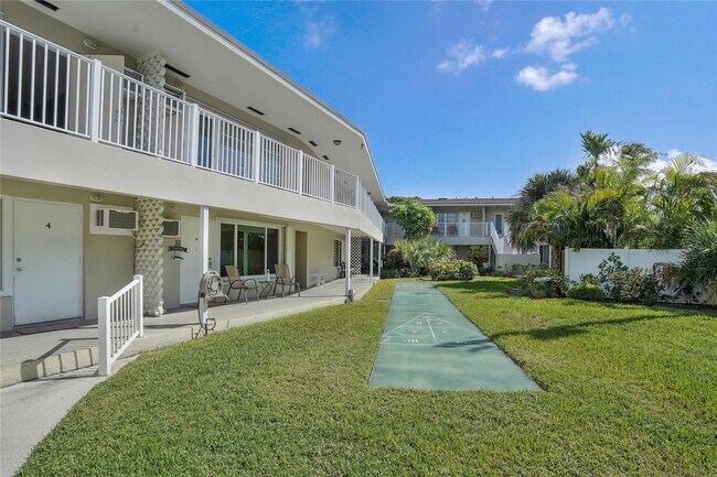 Building Photo - 2501 N Ocean Blvd