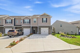 Building Photo - 3014 Bogart Ln