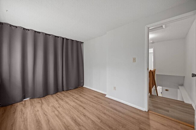 Building Photo - 7716 Sandra Ln