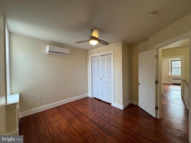 Building Photo - 6643 Sprague St