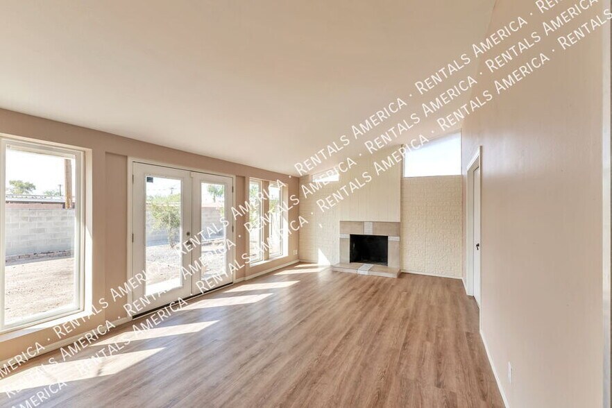 Building Photo - 1311 W Wheatridge Dr