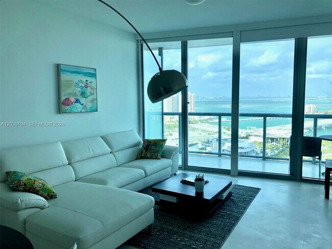 Building Photo - 888 Biscayne Blvd