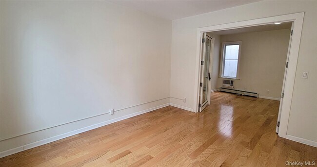 Building Photo - 48-29 40th St