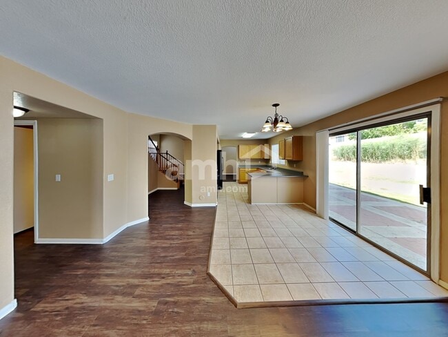 Building Photo - 9318 E Fairfield St