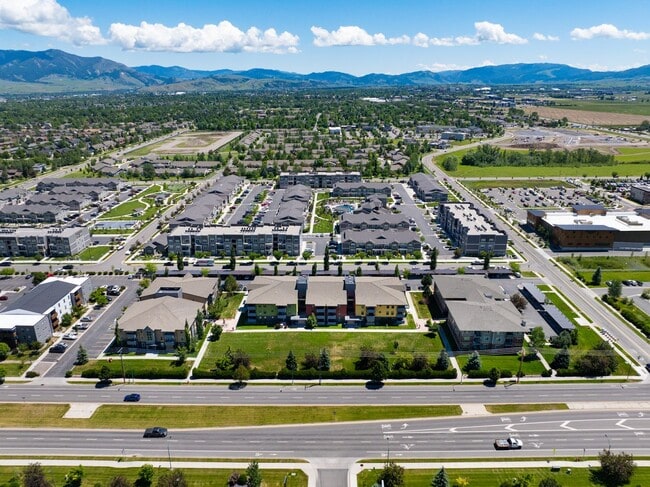 Building Photo - 210 S. Cottonwood, Unit 208