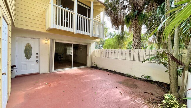 Building Photo - Spacious 2-Bedroom in Jupiter with 2.5 Baths!
