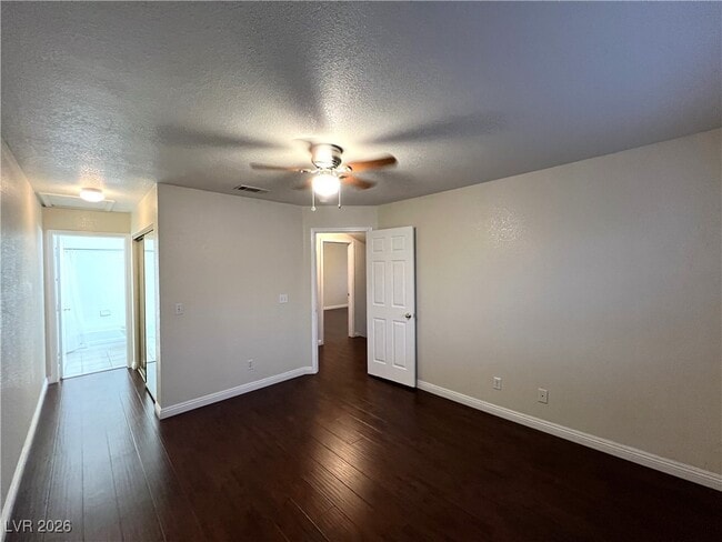 Building Photo - 7701 Almeria St