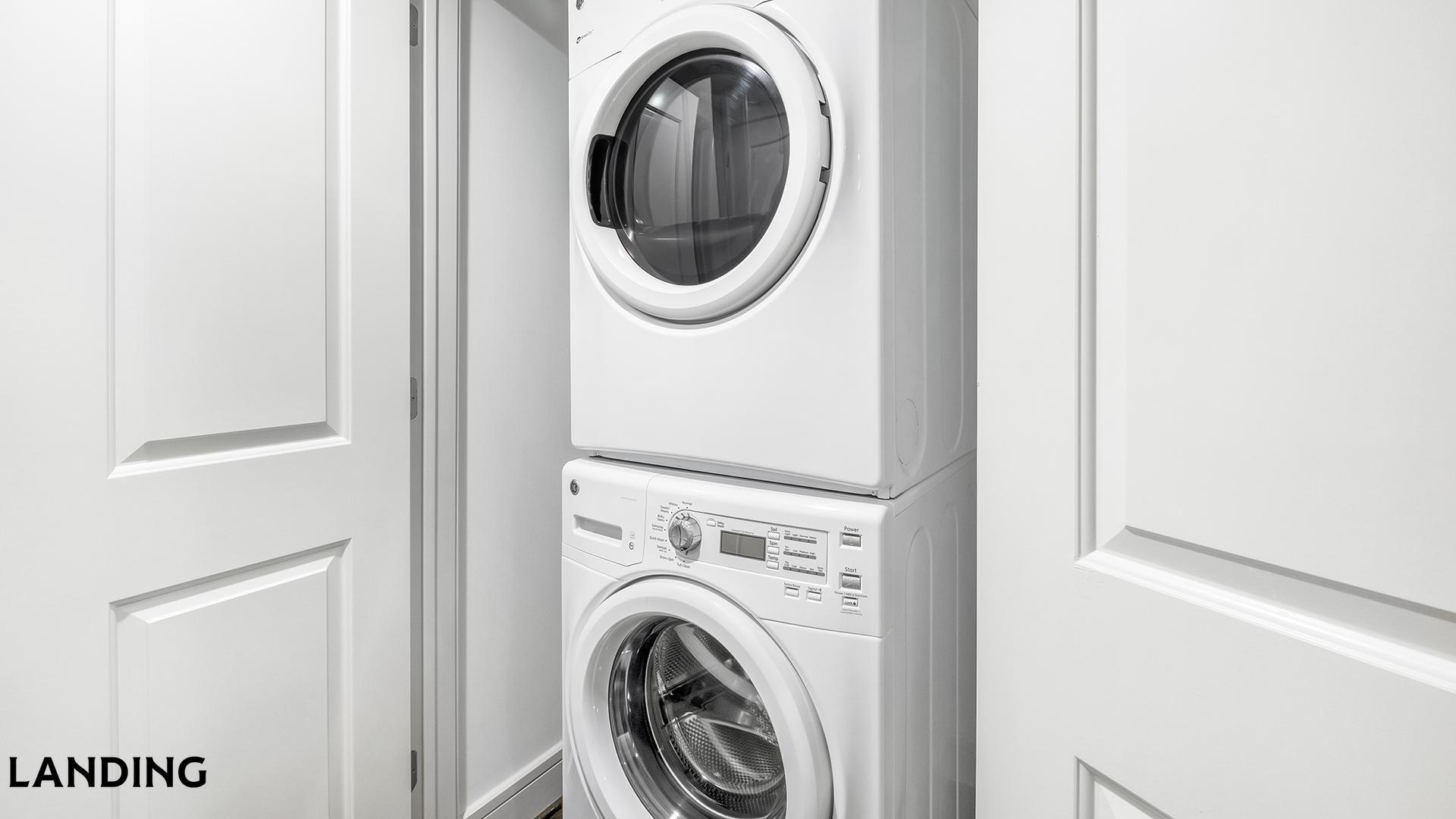 Building Photo - 777 Preston St