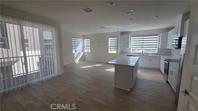 Building Photo - 3562 Indigo Privado