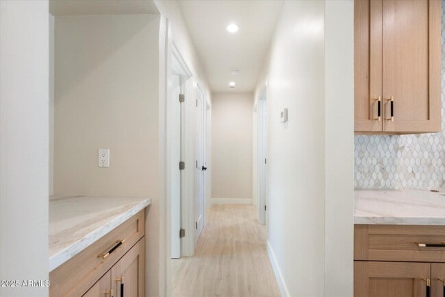 Building Photo - 7754 E Verde Ln