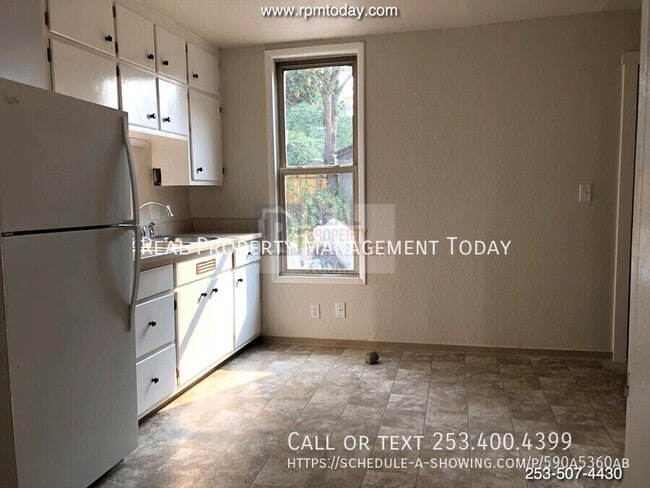 Building Photo - 709 S M St