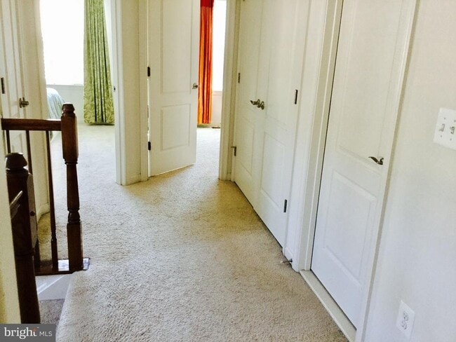 Building Photo - 42258 Castle Ridge Square