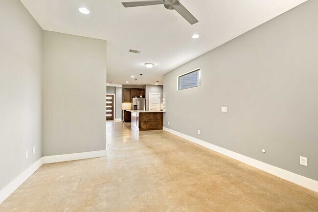 Building Photo - Contemporary 2 Bedroom, 2.5 Bath, 2-Story ...