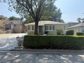 Building Photo - 11286 San Mateo Dr