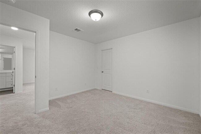 Building Photo - 305 Redfish Ln