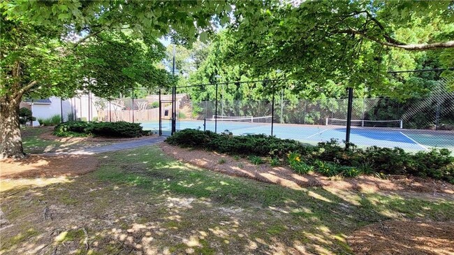 Building Photo - 2835 Olde Town Park Dr