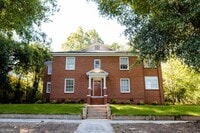 Building Photo - 111 E Screven St