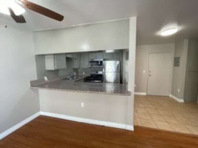 Interior Photo - Schrader Apartments, LLC
