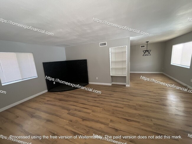 Building Photo - Nice Home For Rent