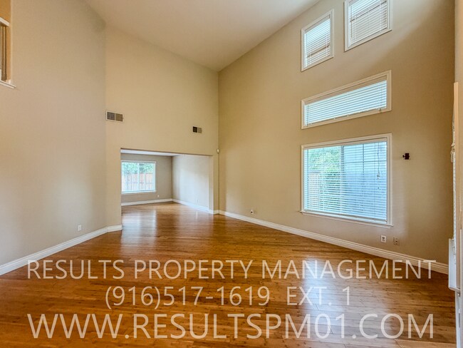 Building Photo - 4891 Knightswood Way