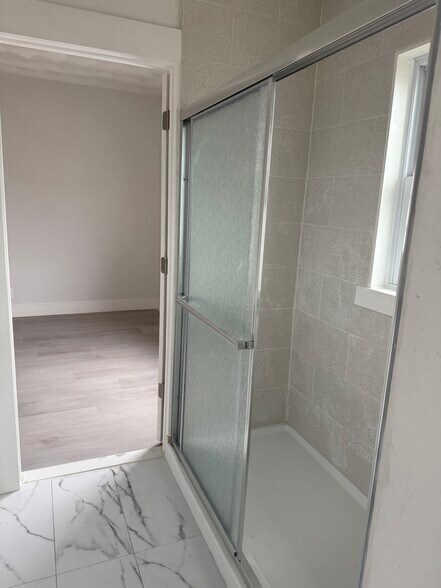 Building Photo - 233 Whipple St