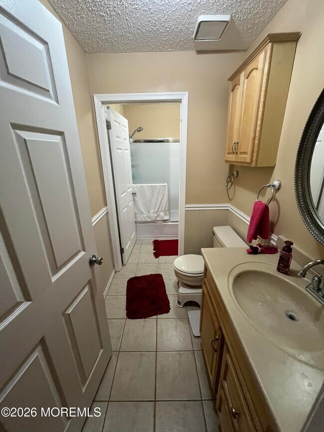 Building Photo - 19 Augusta Ct