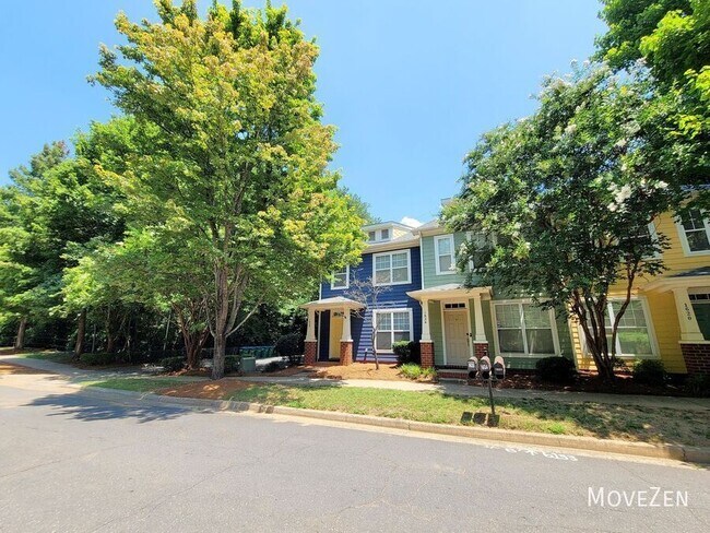 Building Photo - 1628 Lela Avenue