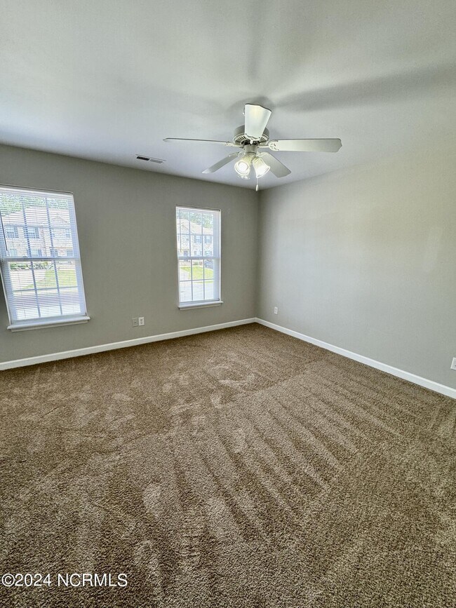 Building Photo - 4208 Brook Creek Ln